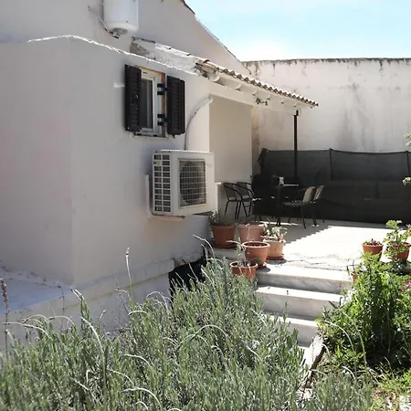 Gabriela's Seaside House Hébergement de vacances *