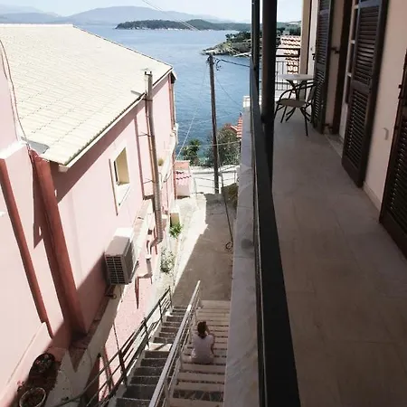 Hébergement de vacances Gabriela's Seaside House *